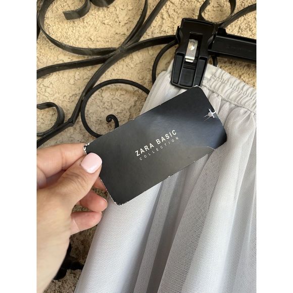 Zara Midi Tulle Skirt - Size Small - Dove Gray - Picture 7 of 8